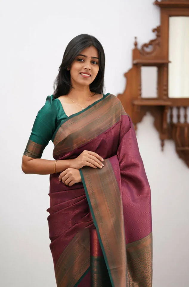 Energetic Maroon Soft Silk Saree With Mesmerising Blouse Piece