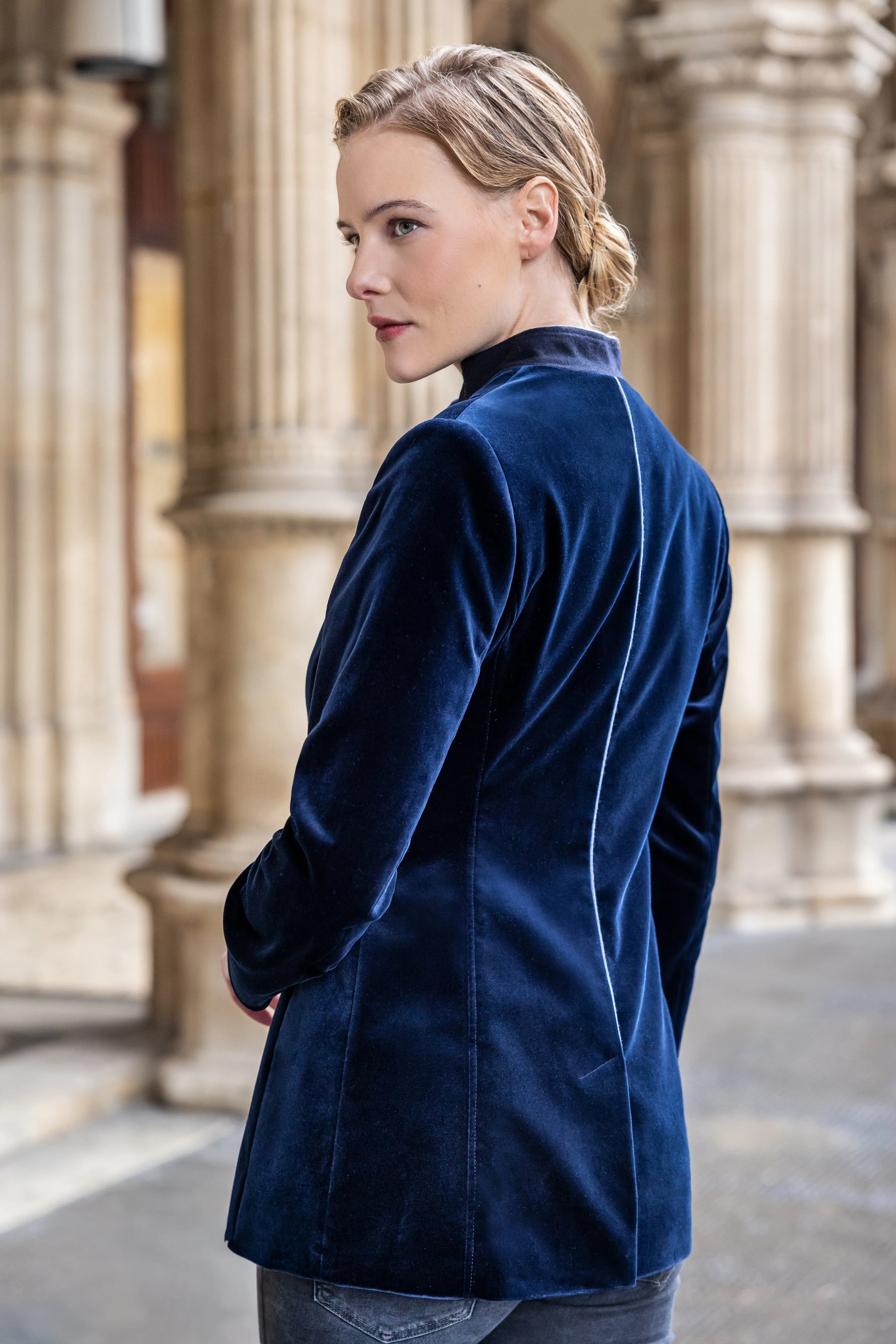 Lily - Velvet Alpine Cocktail Jacket