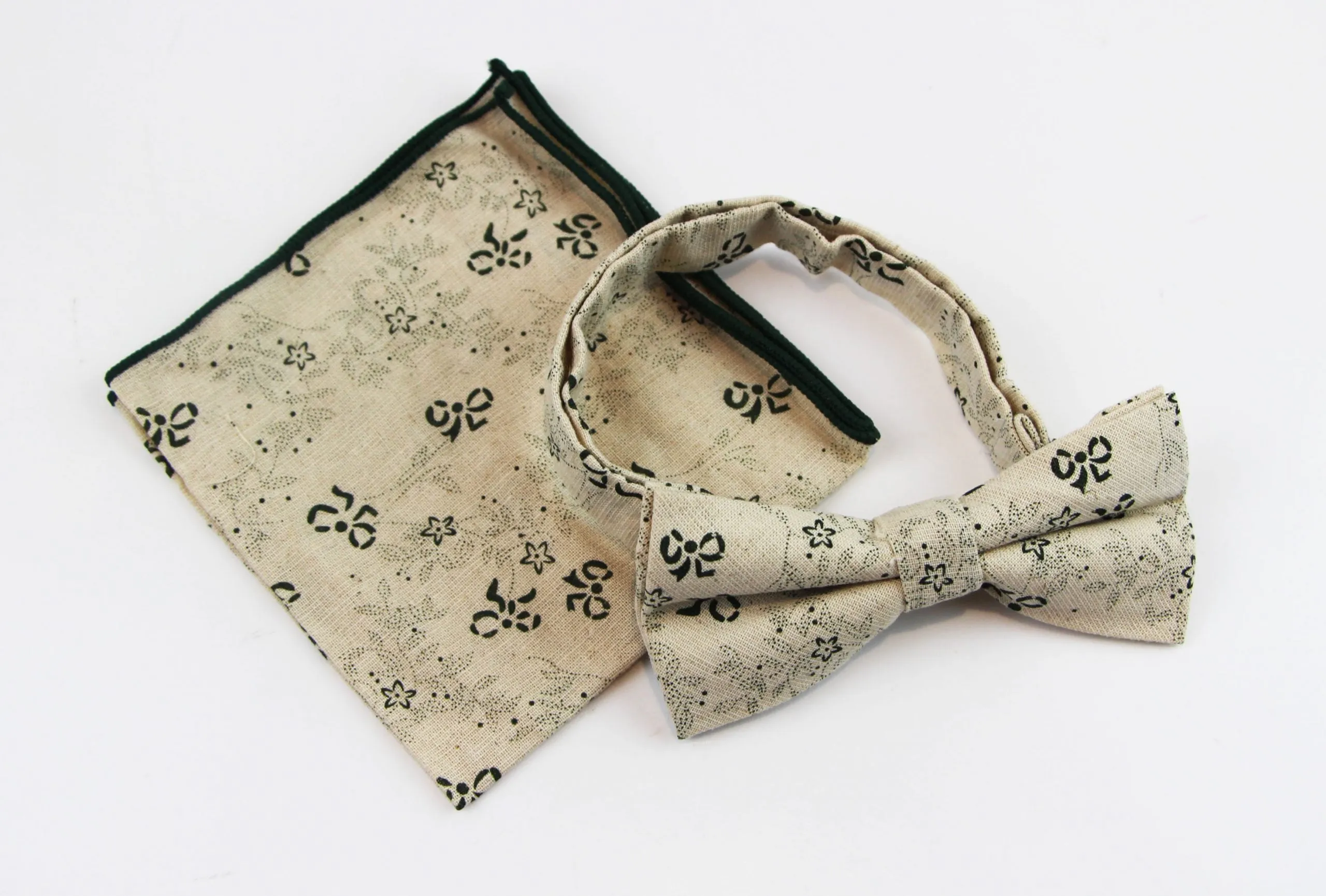 Mens Cream & Green Floral Bow Pattern Cotton Bow Tie & Pocket Square Set