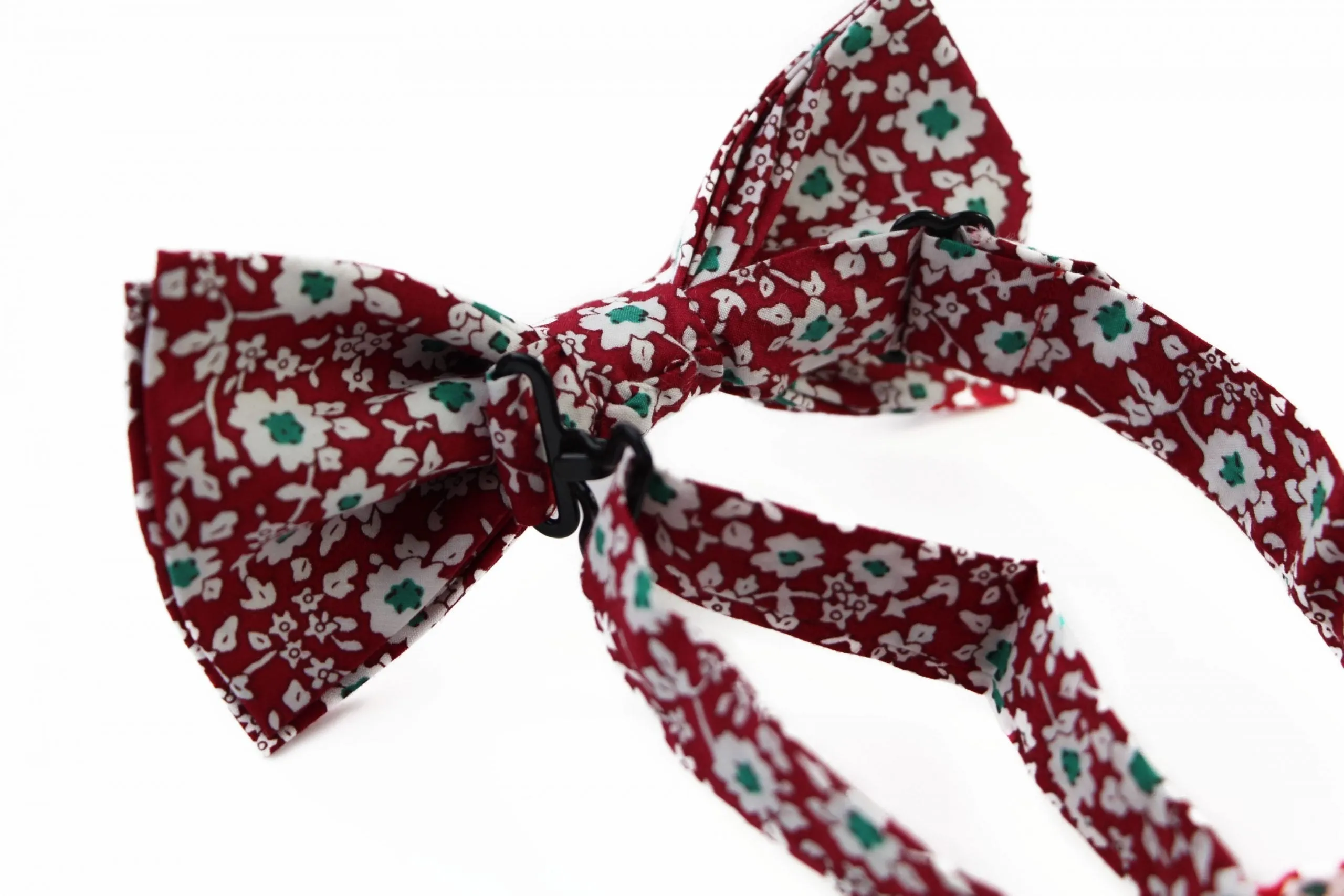 Mens Red With White & Green Flowers Cotton Bow Tie & Pocket Square Set