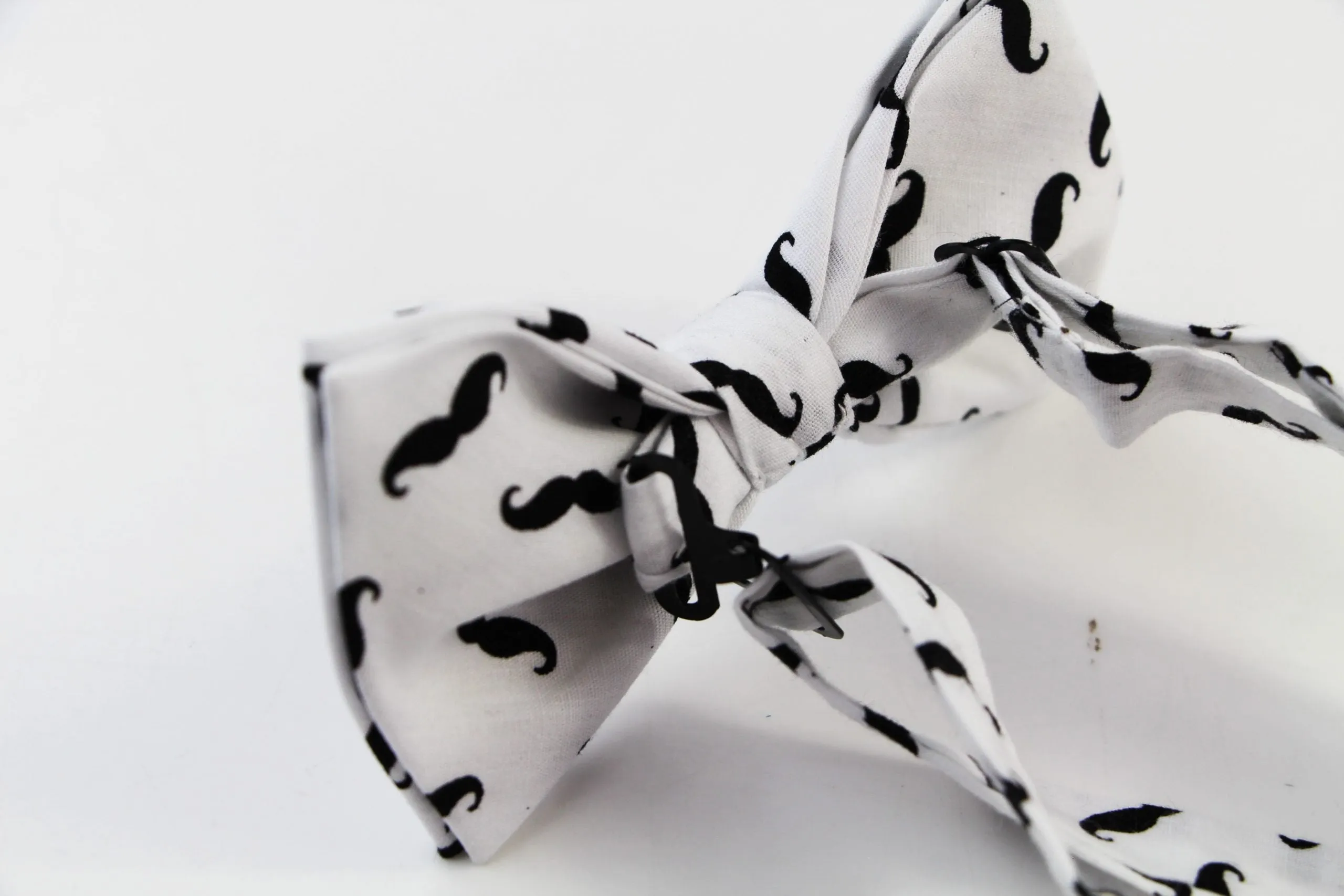 Mens White With Black Moustache Cotton Bow Tie & Pocket Square Set