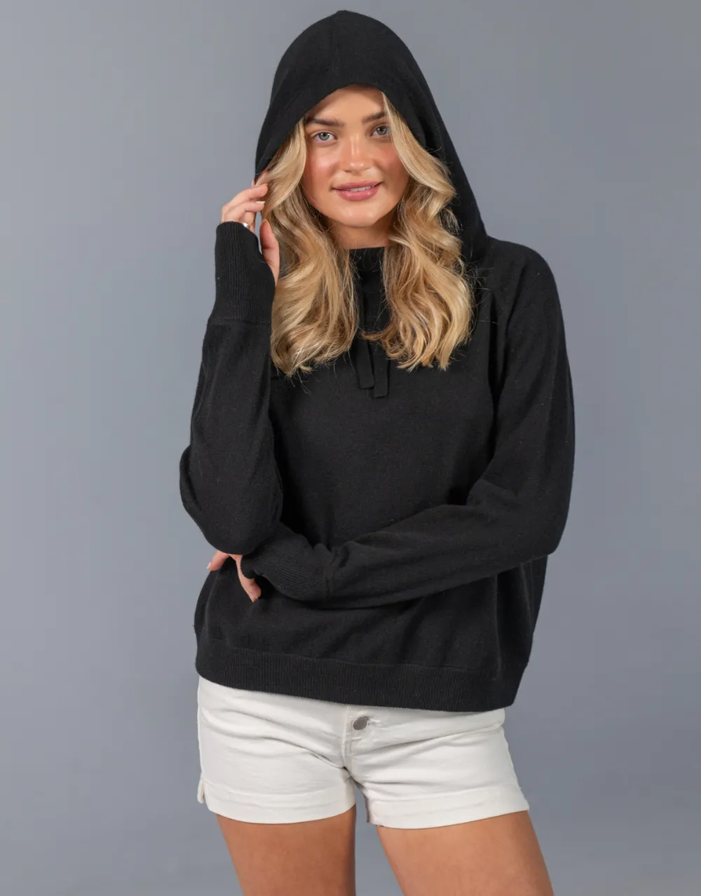 Relaxed Cashmere Hoodie in Black