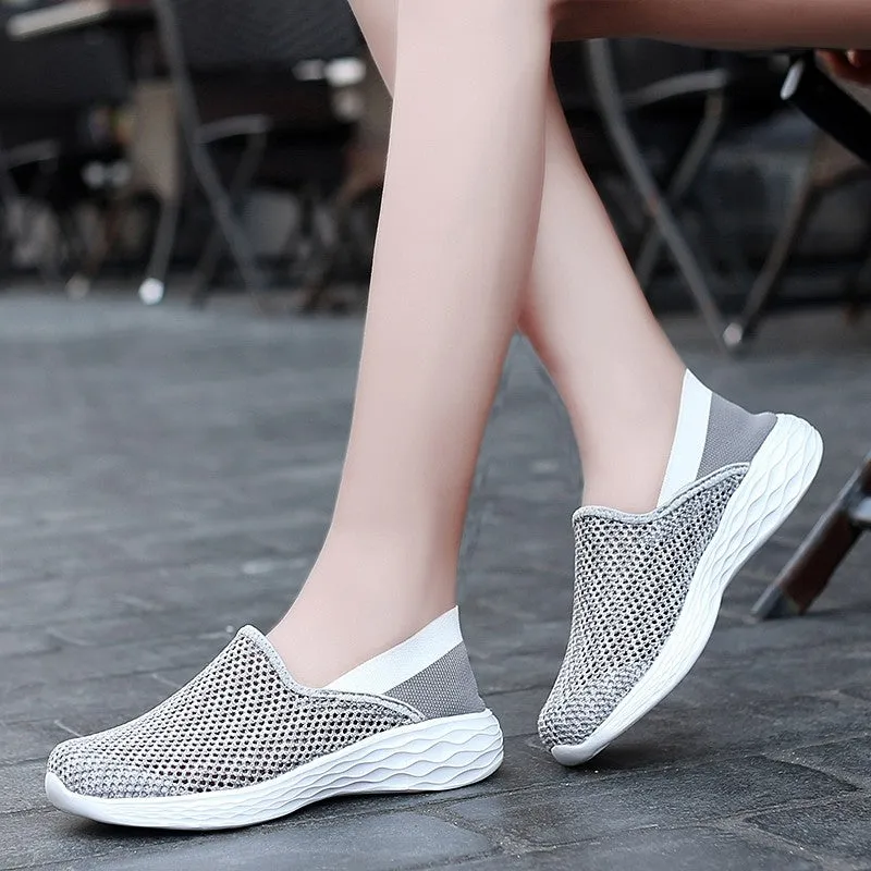 Women's breathable flat soles